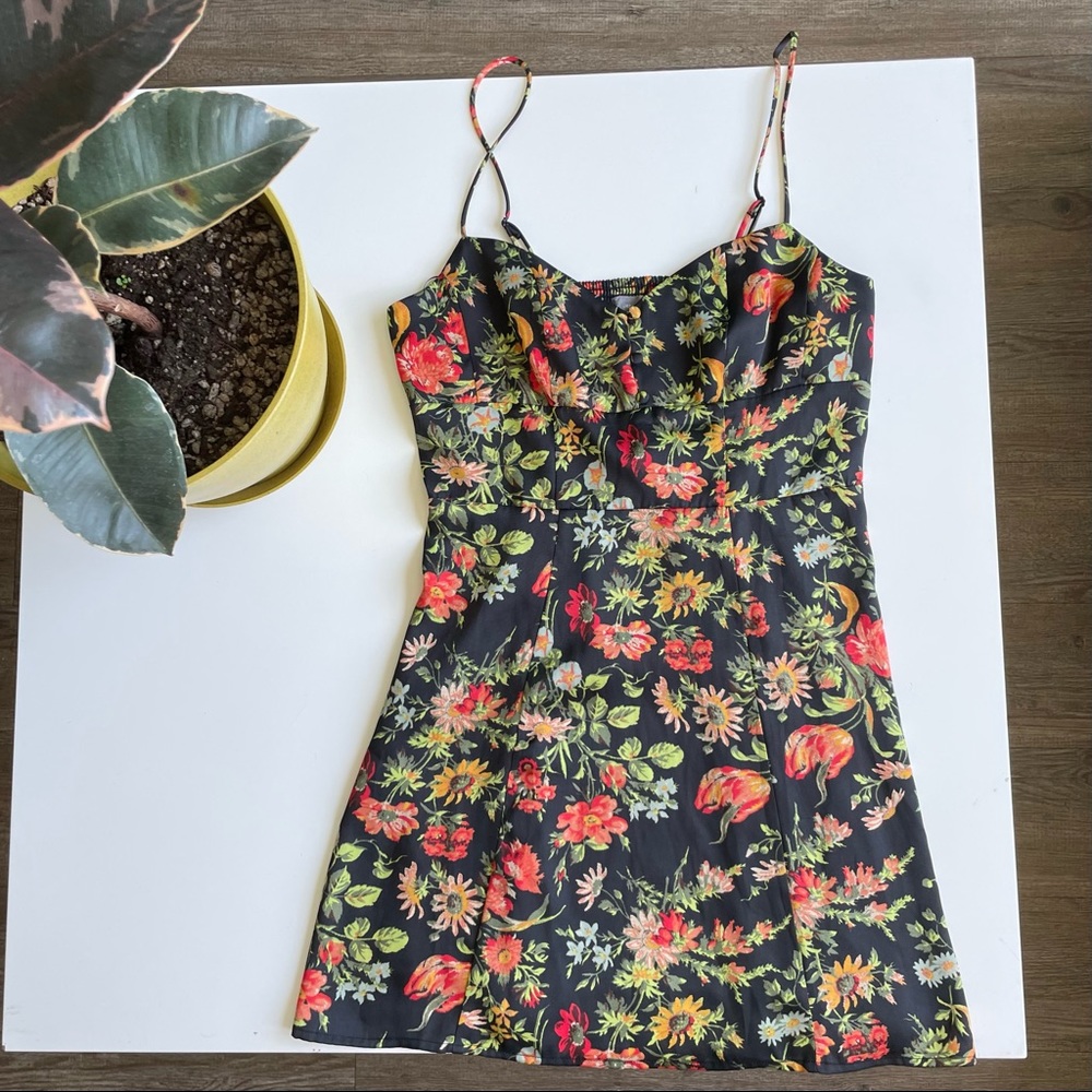 UO Petra Satin Sweetheart Mini Dress